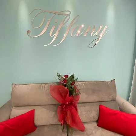 Tiffany - Sl House アパート